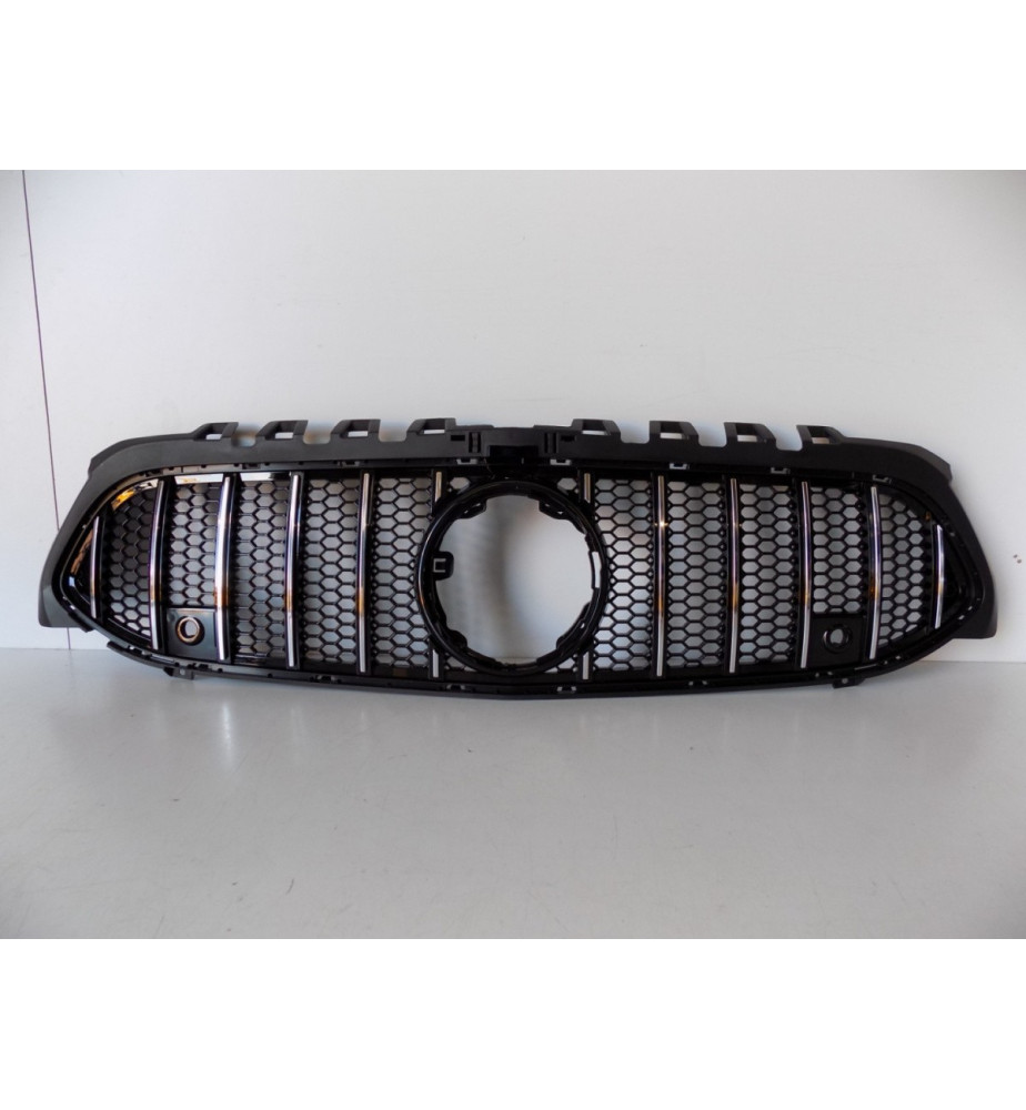 Mercedes W177 Maska / Gril GT / Strieborná - 11178