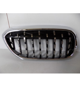 BMW 5 G30/31 Komplet Nerki / Grill - 11205