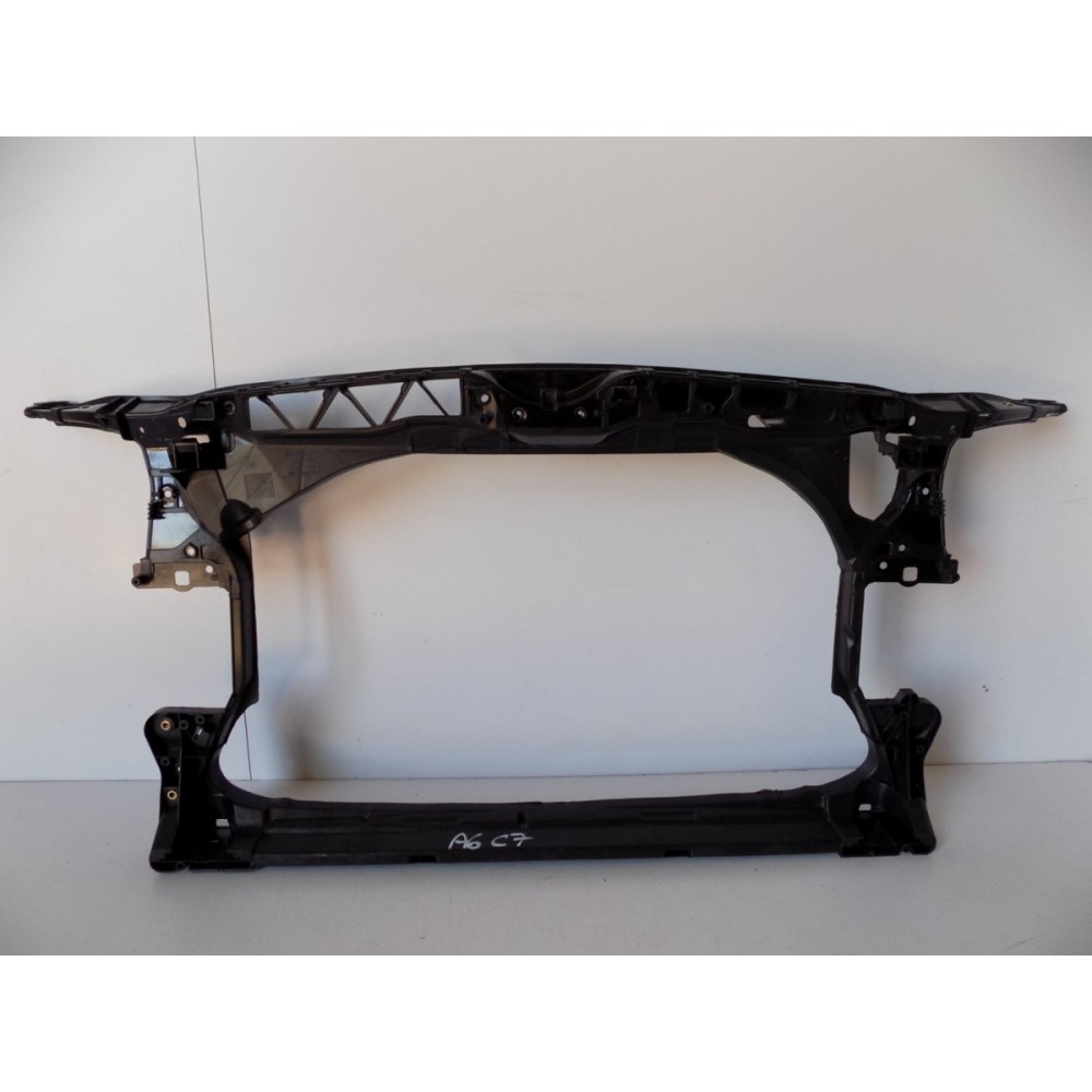 Audi A6 C7 4G0 - Predný nárazník - 11289