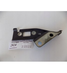 Ford Fiesta Záves Kapoty...