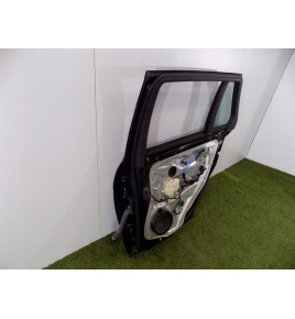 Mercedes W204 Zadné pravé dvere kombi - 0021