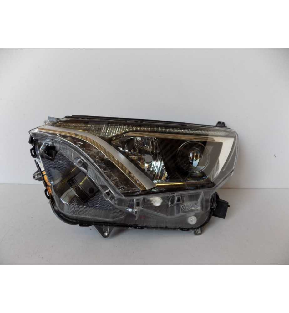 Toyota RAV 4 IV - Ľavý predný reflektor - 11459