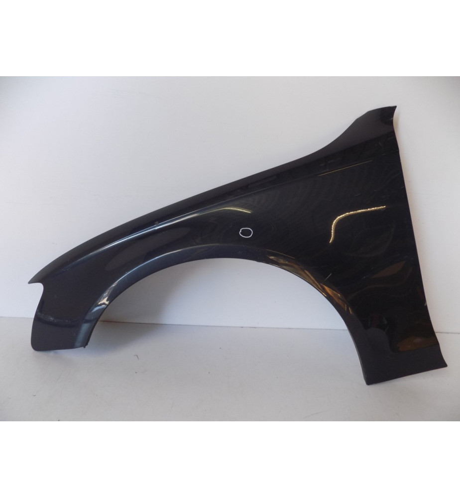 Audi A4 B8 Predný Blatník Ľavý - 11556