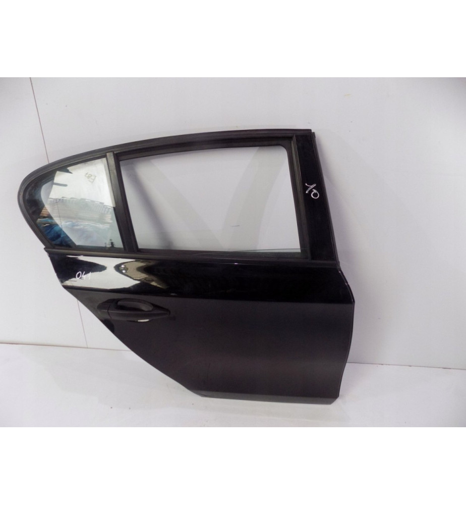 BMW 1 E87 - Zadné Dvere - Pravá Strana - 0041