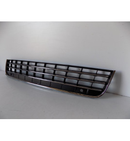 VW Touareg 7P Stredná mriežka - 11565