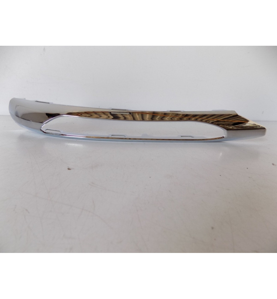 Mercedes W204 AMG Rámik halogénu R - 11576