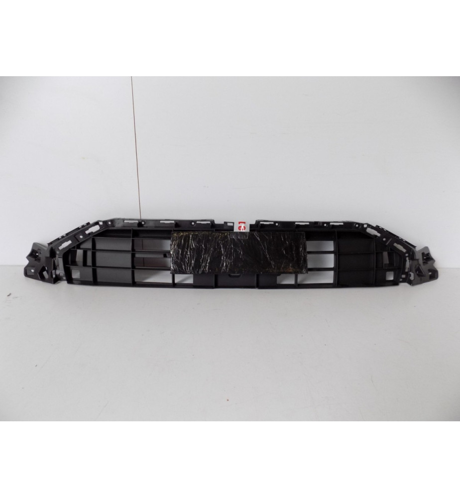 Audi A6 C8 - Posilnenie grilu - 11729