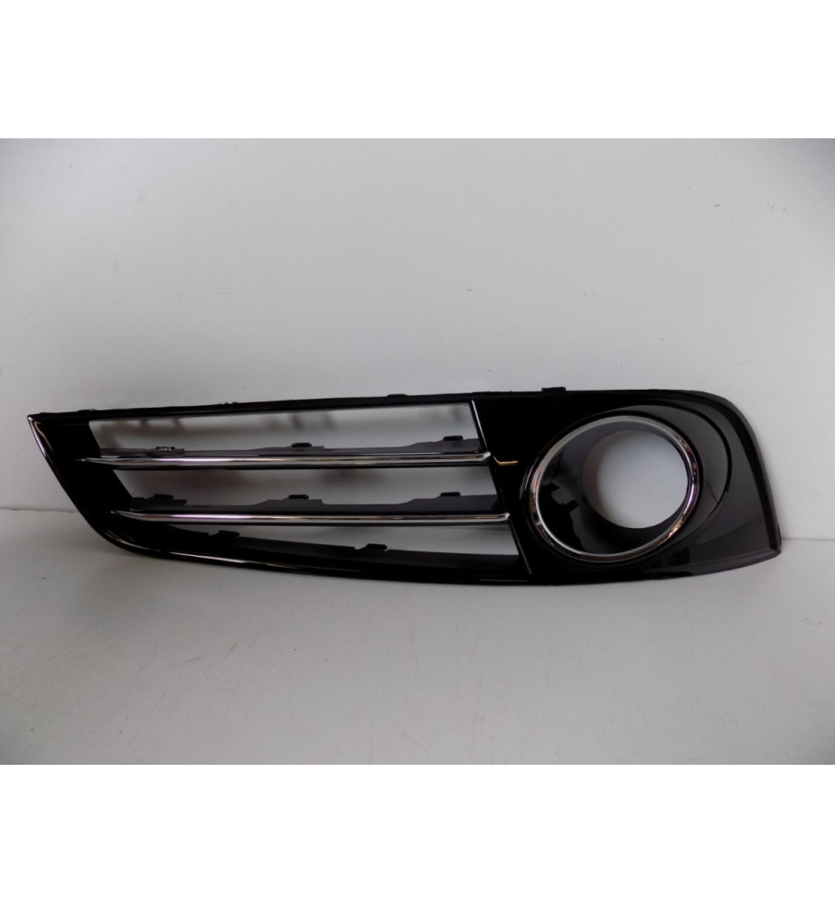 AUDI A8 D4 - Mriežka nárazníka - Pravá - 11761