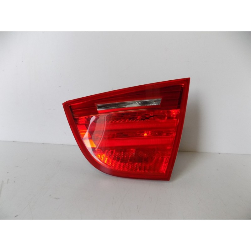 BMW 3 E90 LCI Zadné Svetlo do Kufra Pravé - 11766 | mobilpol.sk