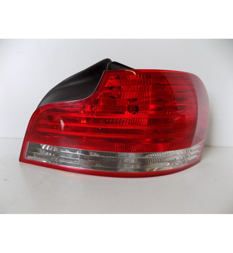 BMW 1 E82 / E88 Zadné svetlo pravé - 11807