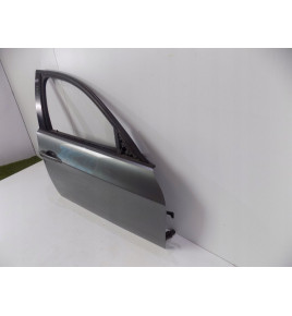 BMW 3 E90 / E91 Predné Dvere Pravé - 0055