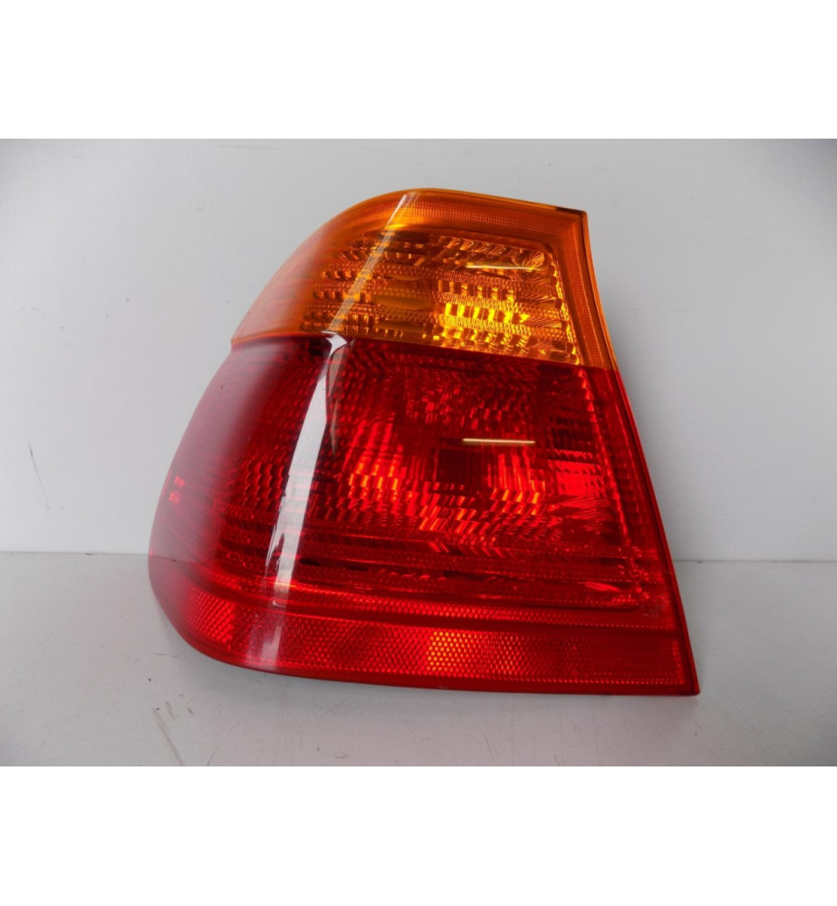 BMW 3 E46 - Zadné svetlo ľavé - 11863