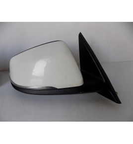 BMW X1 F48 ZRKADLO PRAVÉ 5...