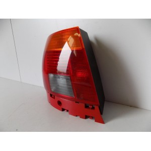 Audi A4 B5 - Zadná Lampa Ľavá - 11872 | mobilpol.sk