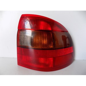 Opel Astra F Sedan - Zadné svetlo pravé - 11881 | mobilpol.sk