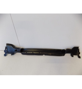 BMW 5 G30 / G31 - Kanál vzduchu chladiča dolný - 11990