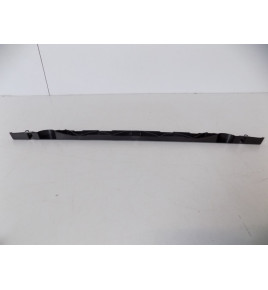 BMW X1 F48 Tesnenie chladiča horné - 12064