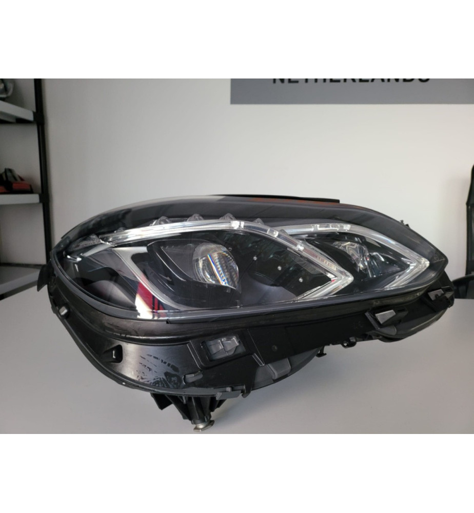 Mercedes E Trieda W212 Lampa LED LCI R - 12153