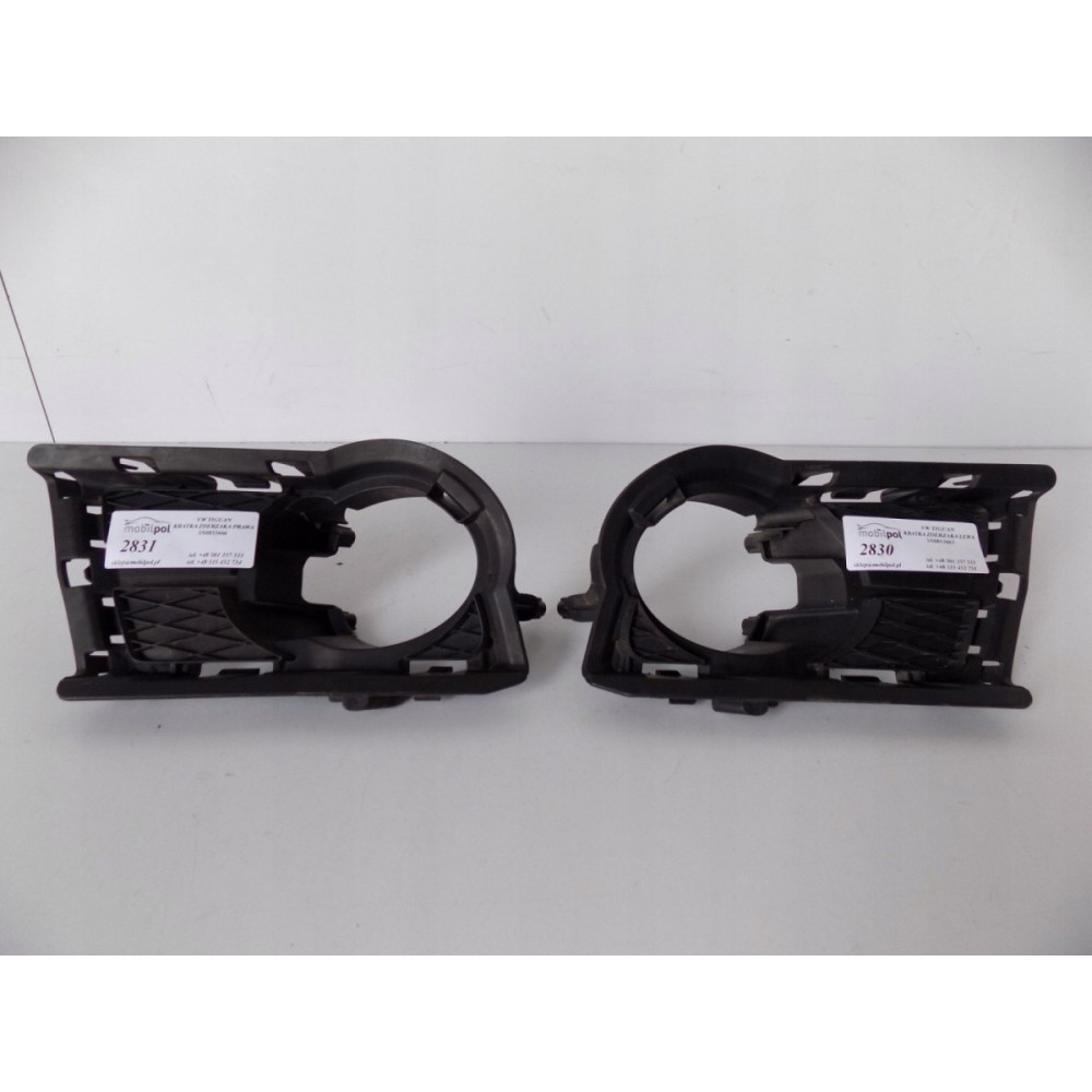 VW Tiguan - Ľavá mriežka nárazníka - 2830