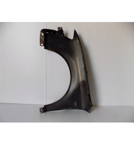 AUDI A4 8E0 / B6 PRAVÝ BLATNÍK ČIERNY - 624