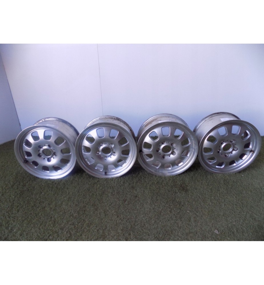 BMW 3 E90 - Sada oceľových diskov 16 palcov - 2631