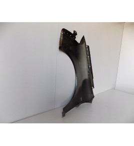 AUDI A4 8E0 / B6 PRAVÝ BLATNÍK ČIERNY - 624
