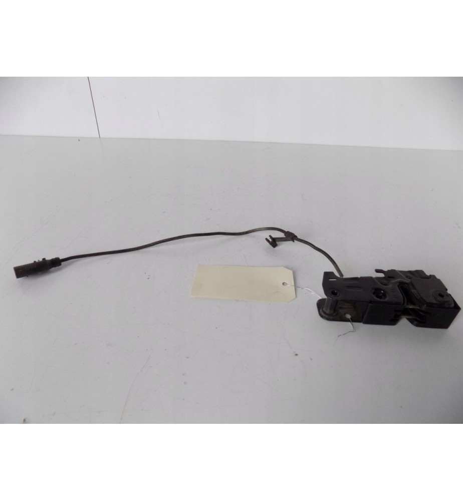 Audi A4, A5, a5 - Zámok Kapoty - 2192