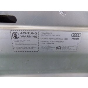 Audi A4 Cabrio Kapota / Kryt Motora - 1264 | mobilpol.sk