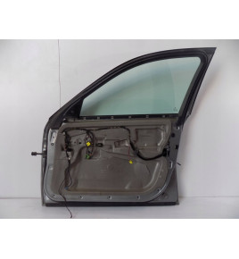 BMW 5 E60 E61 Dvere Predné Pravá Strana - 1153