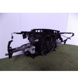 Mercedes W204 AMG Maská Zásterka Pas Svetlá - 12547