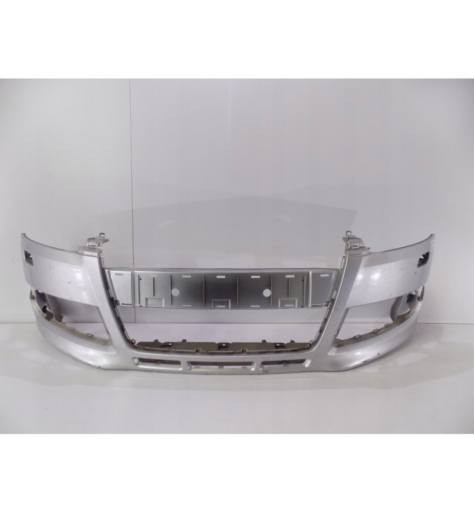 AUDI TT 8J0 - Predný nárazník s ostrekovačmi -1030