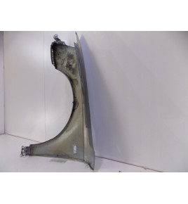 AUDI A4 B6 8E0 Pravé Blatník - 713