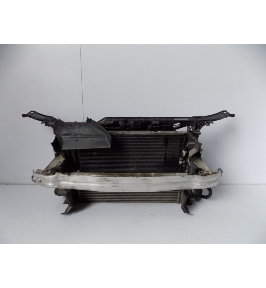 Audi A4 8K0 Predný nárazník/ Chladičový set 12596