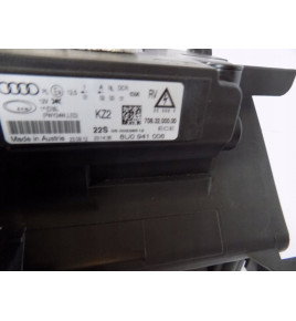 Audi Q3 Lampa Xenon Pravá - 2493