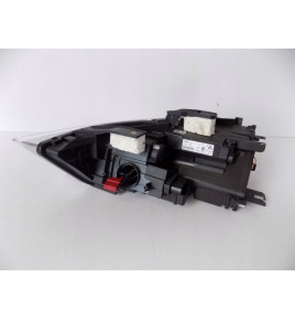 Audi Q3 Lampa Xenon Pravá - 2493