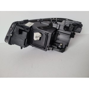 Mercedes CLA W117 Predná lampa Xenon R - 12642 | mobilpol.sk
