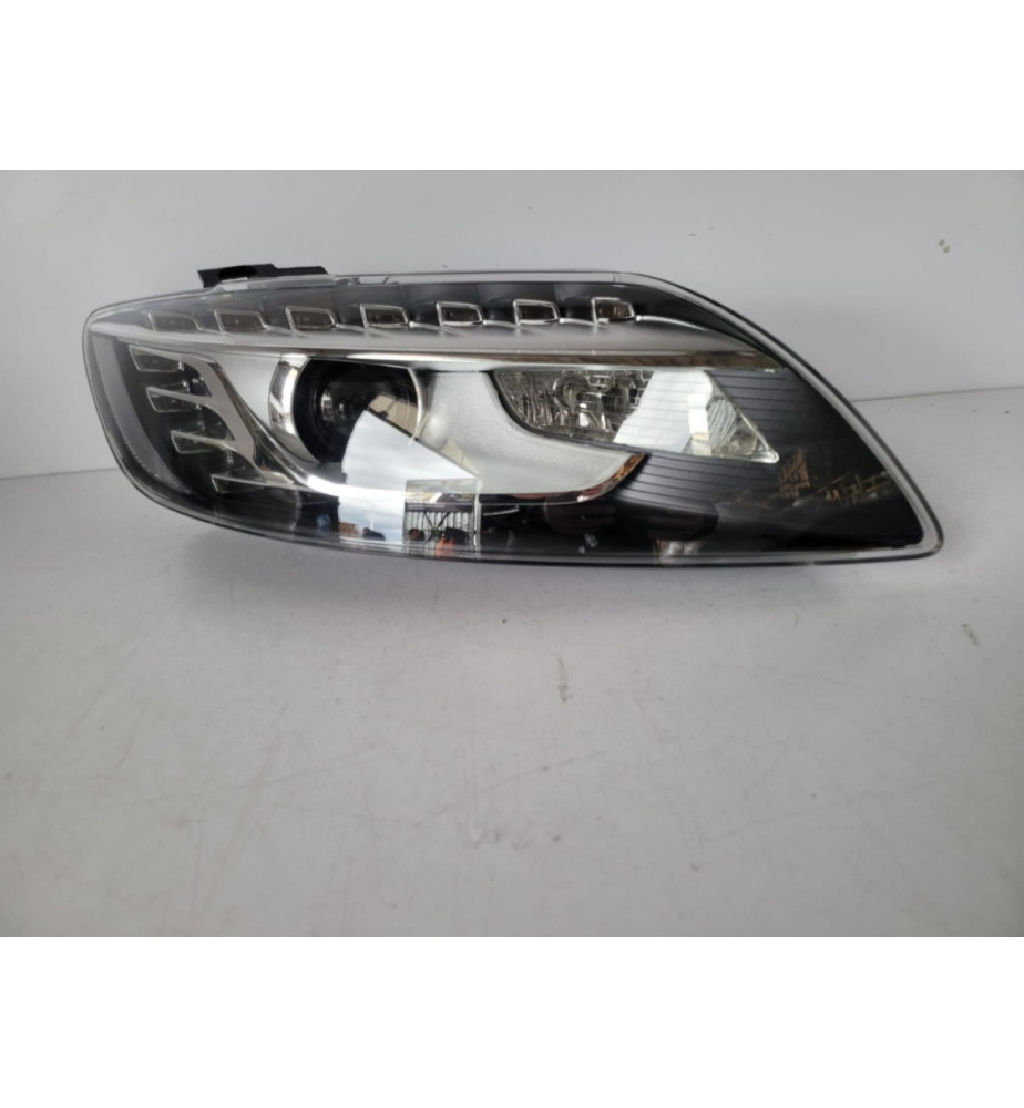 Audi Q7 4L Lift Predná lampa xenón Prava - 12650