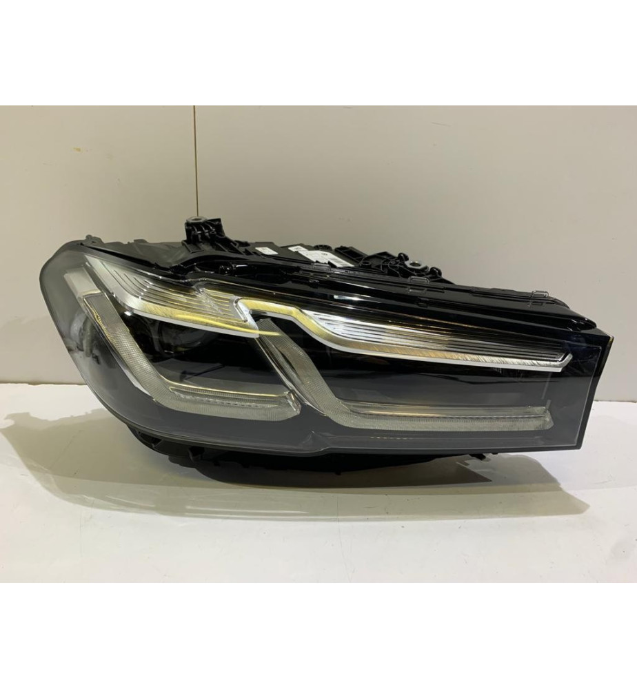 BMW 5 G30/31 LCI Predná lampa Full Led R - 12722