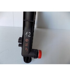 Audi A6 4F0 Chladič vody - 6090