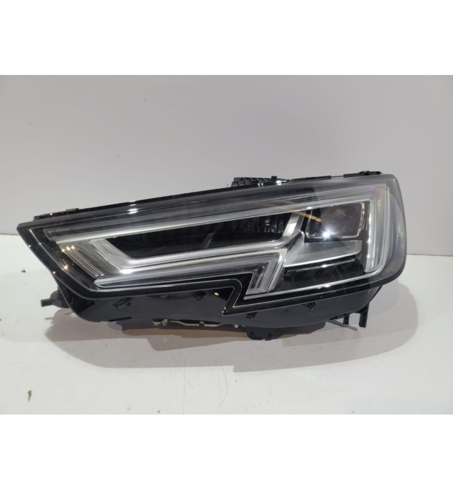 Audi A4 B9 Predná lampa FULL LED Ľavá - 12859