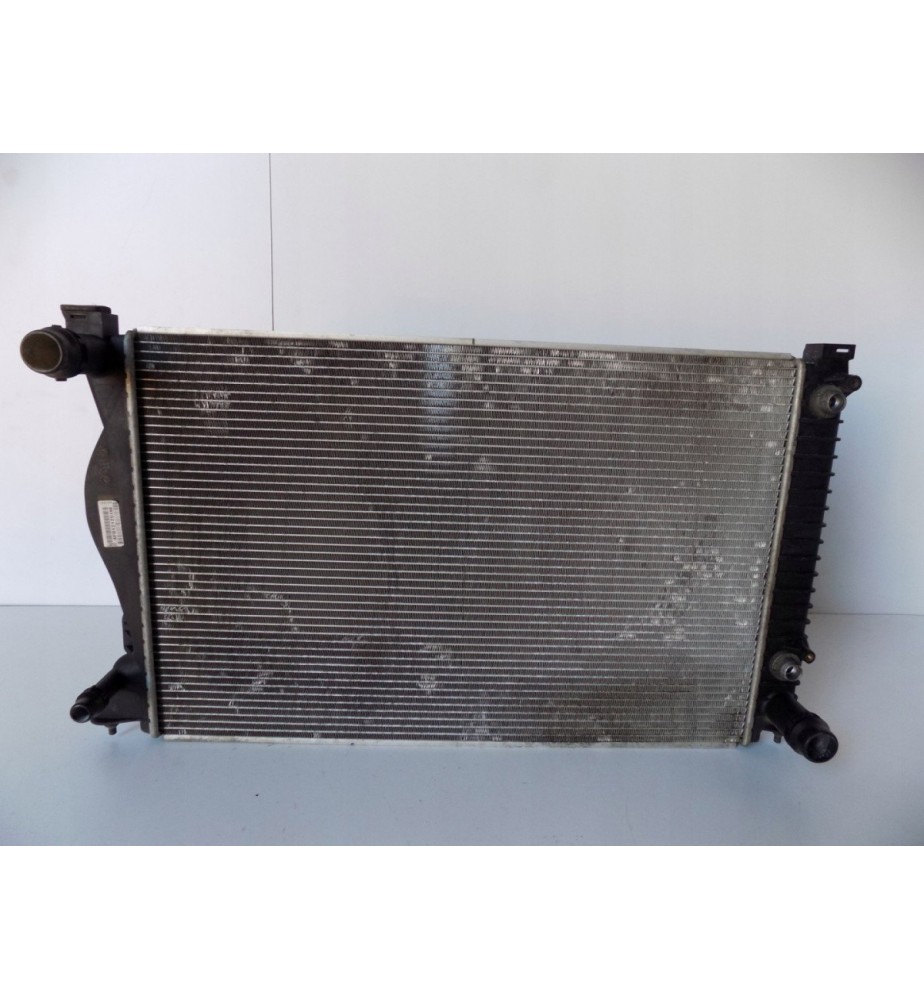 Audi A6 4F0 Chladič vody - 6089