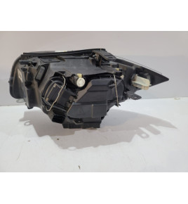 BMW 1 E87 Predná lampa Bi-Xenon Pravá - 12911