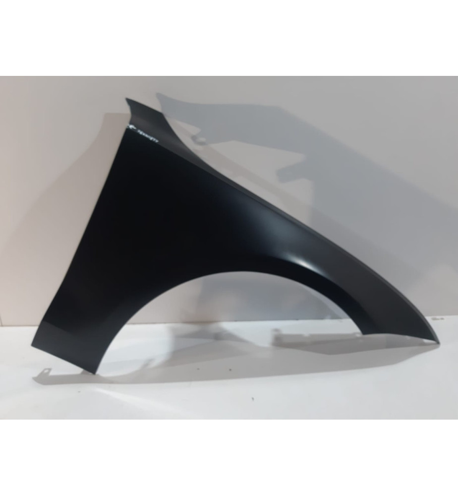 Audi A7 Predný Pravý Blatník Poškodený - 12923