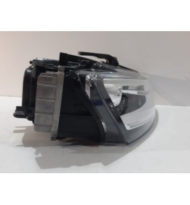 Audi Q3 8U0 Predná lampa Bi-xenon Pravá - 12925