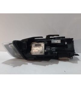 Audi Q3 8U0 Predná lampa Bi-xenon Pravá - 12925