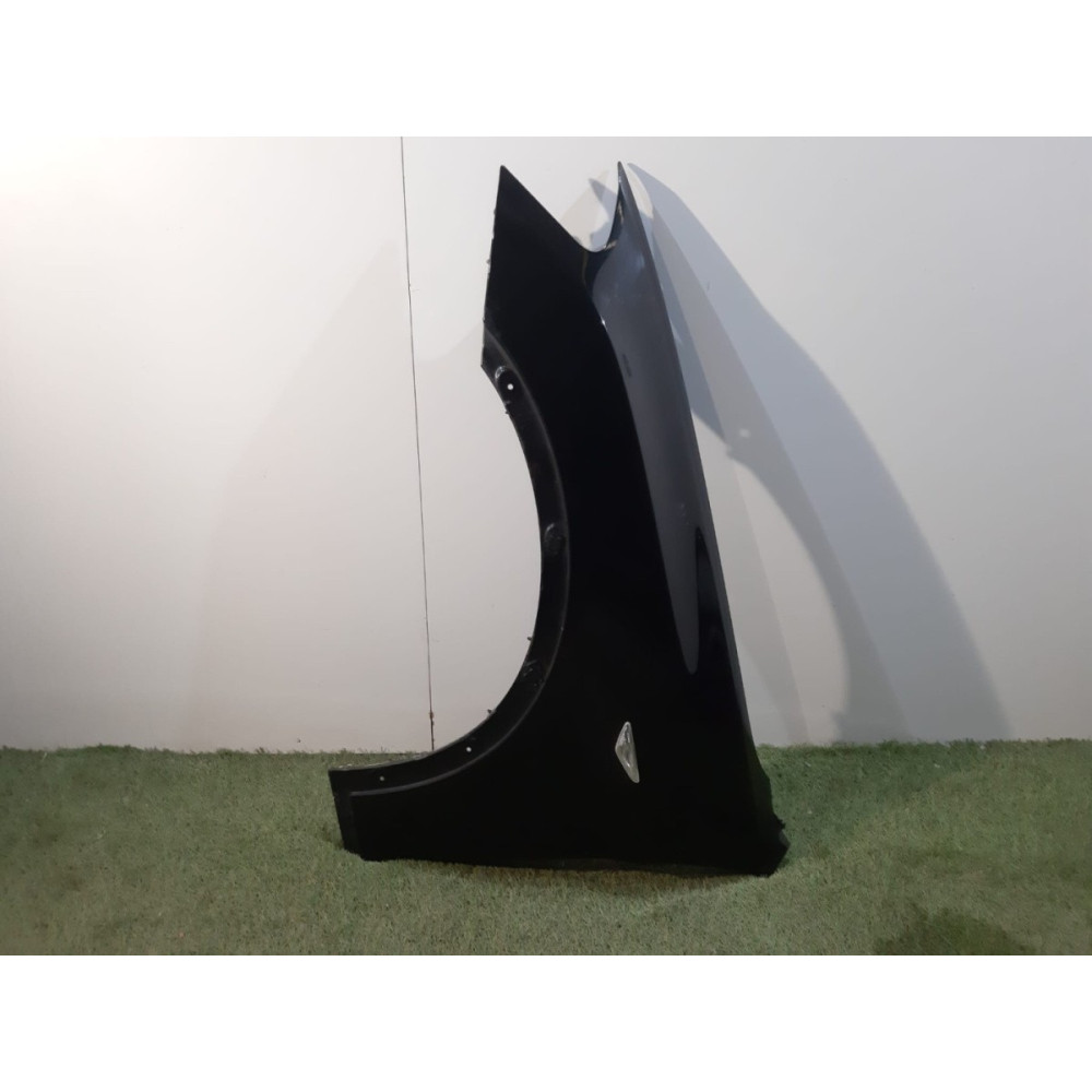 BMW X3 F25 / X4 F26 Predný blatník L - 12935