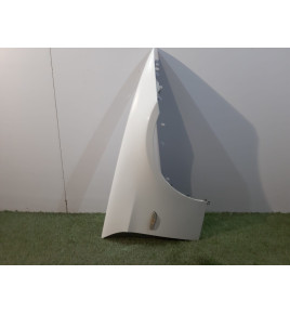 BMW 3 E90 E91 PRAVÉ BLATNÍK...