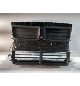 BMW X1 F48 Volant vzduchu /...