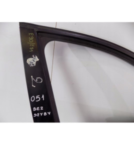 BMW 3 E90 / E91 Predné Dvere Pravé - 0051