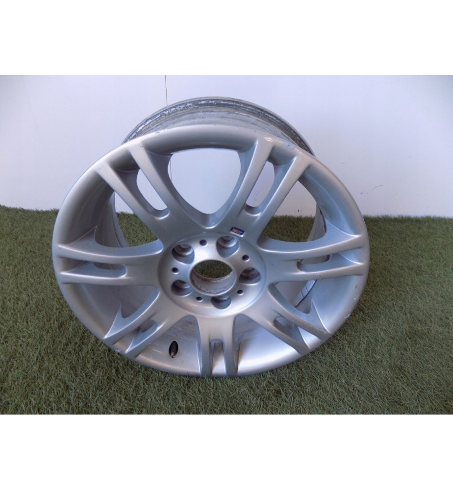 BMW 3 E46 - Alu koleso 17 palcov - 2616